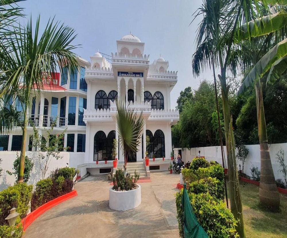 hotel khajuraho inn