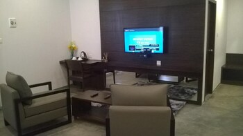 mwc club by spree chennai