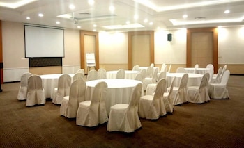 mwc club by spree chennai