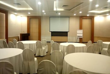 mwc club by spree chennai