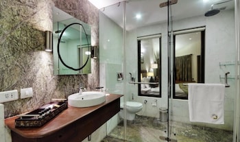 gulmohar greens golf and country club