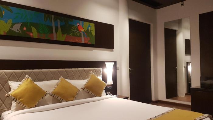 gulmohar greens golf and country club