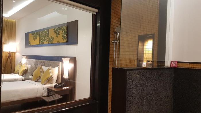 gulmohar greens golf and country club