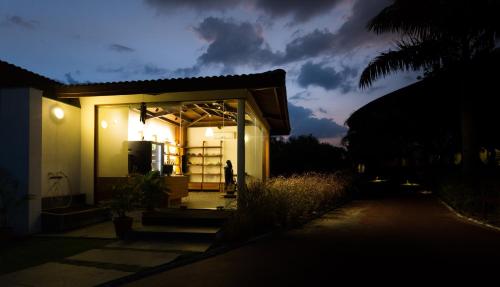 gulmohar greens golf and country club