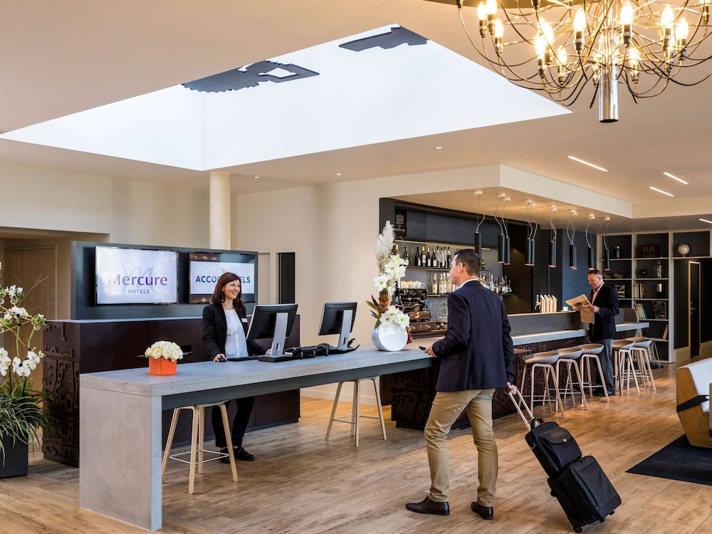 hotel mercure beauvais centre cathedrale