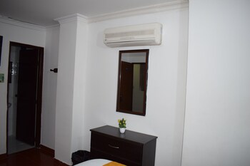 hotel avenida 3 real