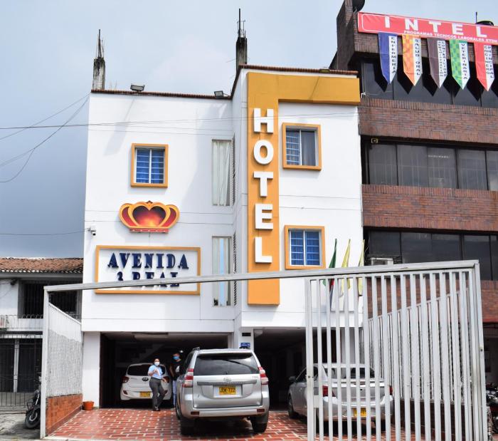 hotel avenida 3 real