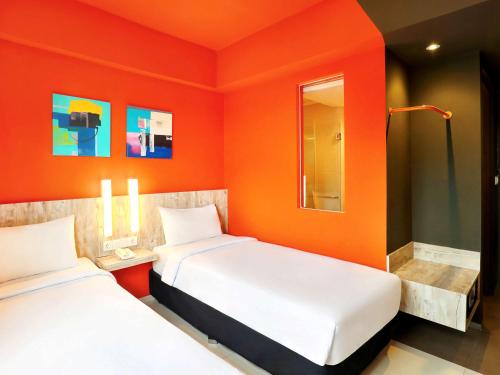 primera hotel seminyak