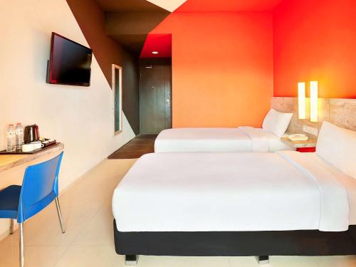 primera hotel seminyak