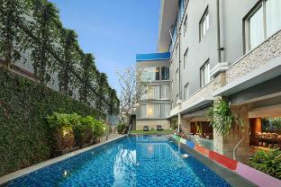 primera hotel seminyak