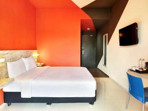 primera hotel seminyak