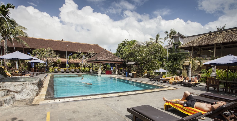 Satriya Cottages,Kuta>>Bali,3 star