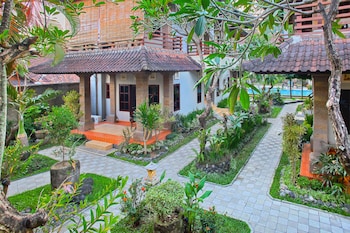 Puri Sading Hotel,Denpasar>>Bali,3 star