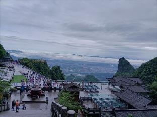 home inn zhangjiajie railway station