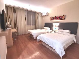 hanting hotel luan red street pedestrian street