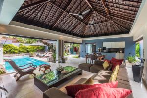 Kembali Villas,Kuta>>Bali,5 star