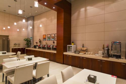 Jinjiang Inn Select Tianshui Railway Station Jindu,,2 star