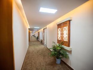 greentree alliance zhejiang huzhou changxing zhebei business square hotel