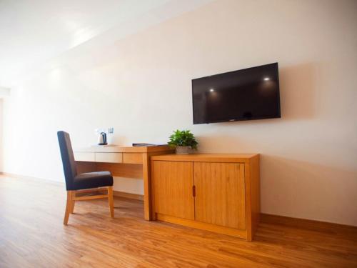 greentree alliance zhejiang huzhou changxing zhebei business square hotel