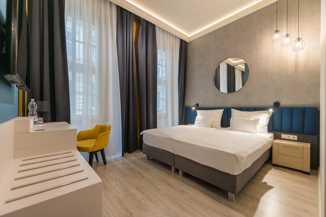Alta Moda Fashion Hotel,Vaci Utca 77,3 star