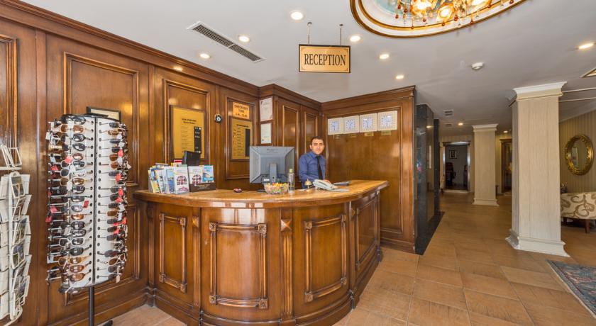 hotel santa sophia