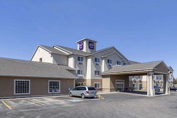 sleep inn and suites pleasant hill des moines