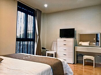 fandf hotel
