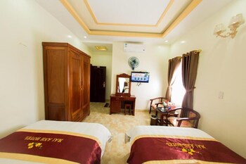 mai anh hotel