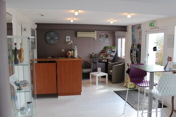 Cit'hotel Les Atlantes,Medis>>Charente-Maritime,2 star