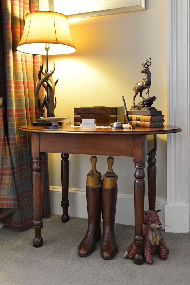 craigroyston house and lodge