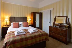 craigroyston house and lodge