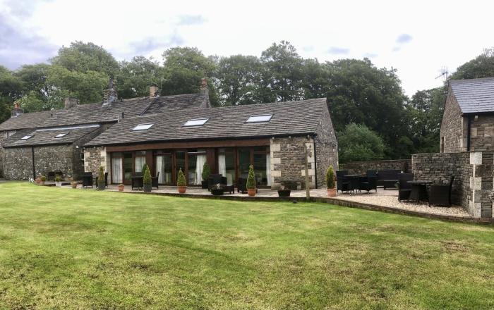 green grove country house