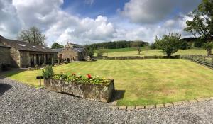 green grove country house