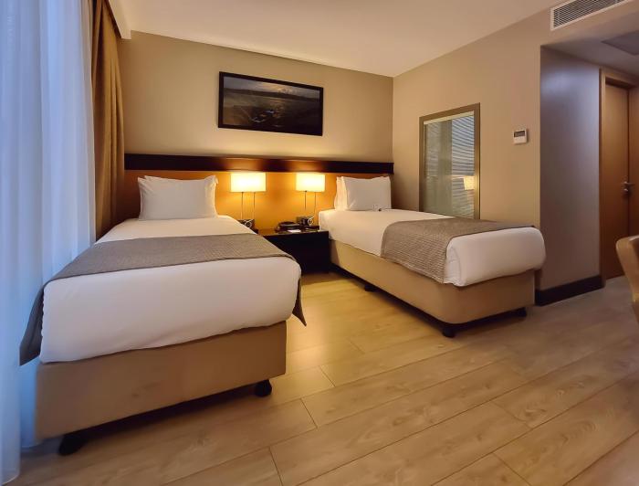 port bosphorus hotel