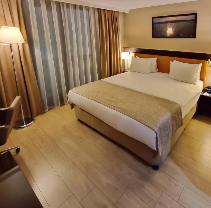 port bosphorus hotel