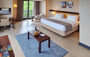 port bosphorus hotel