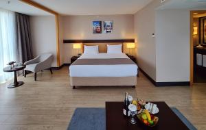 port bosphorus hotel