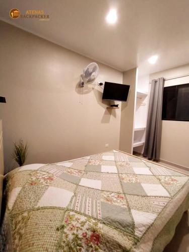 atenas backpacker hospedaje