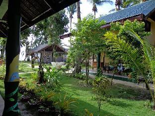 Eddie's Beach Resort Siargao,Dapa>>Caraga,3 star