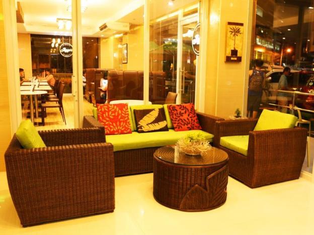 green banana business hotel