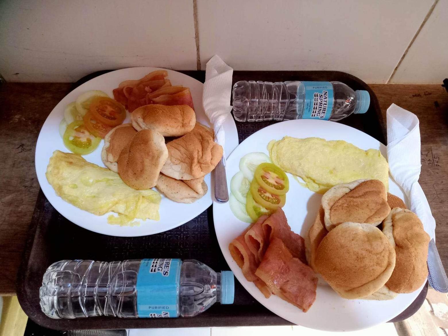 sang yoo mountain view tagaytay hotel taal lake view