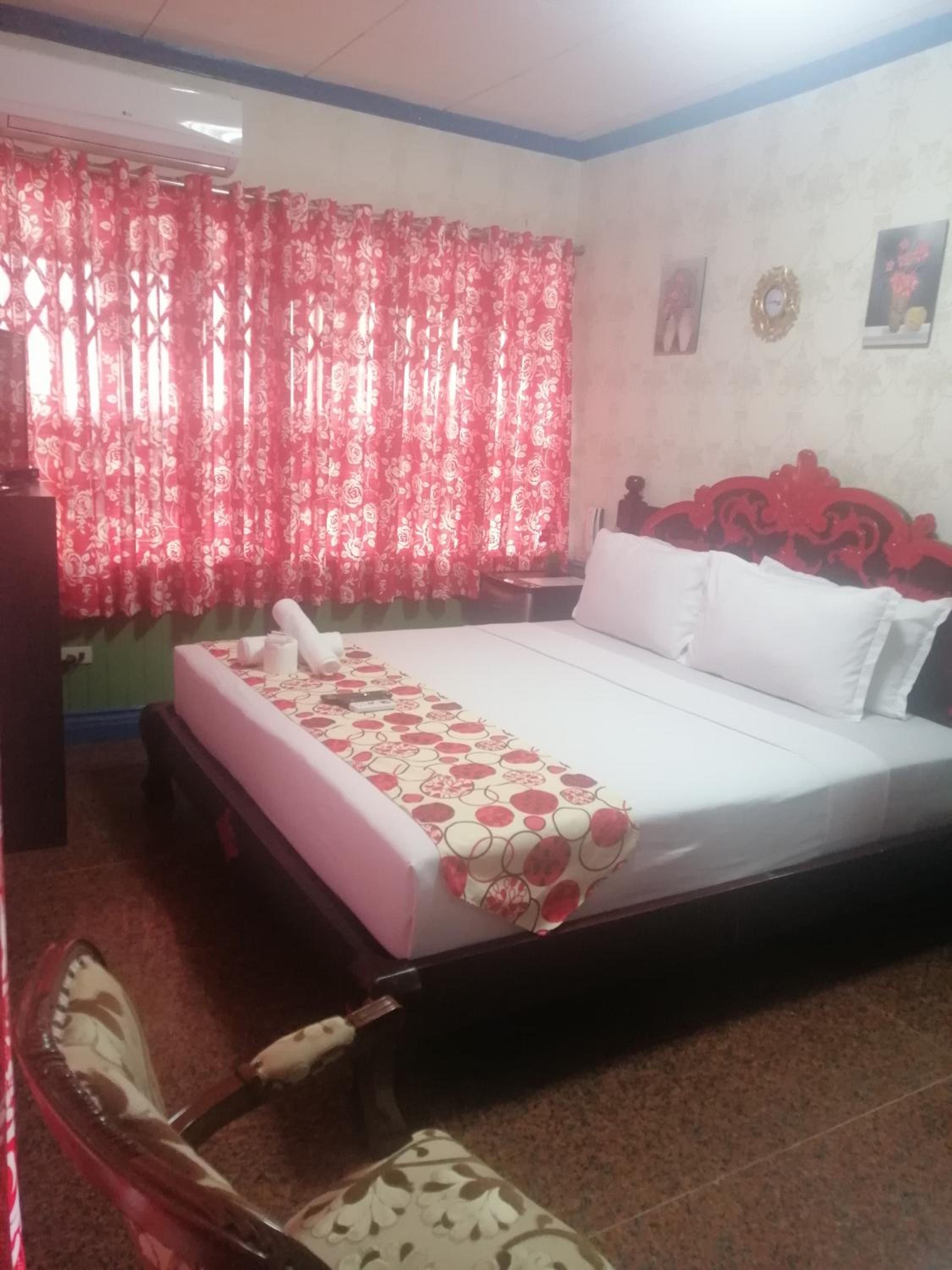 sang yoo mountain view tagaytay hotel taal lake view