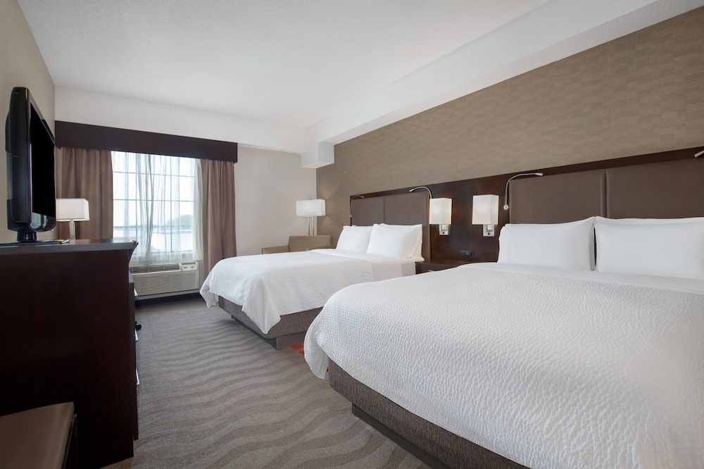 holiday inn express hotel and suites barrie by ihg