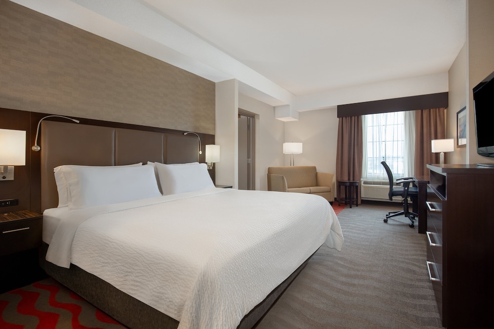holiday inn express hotel and suites barrie by ihg