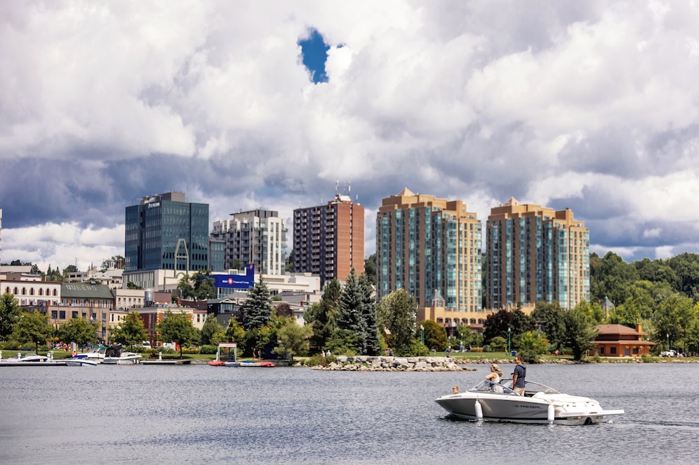 holiday inn express hotel and suites barrie by ihg