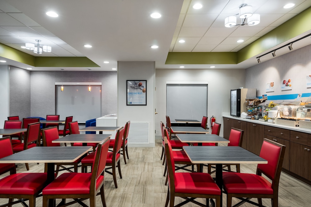 holiday inn express bartow by ihg