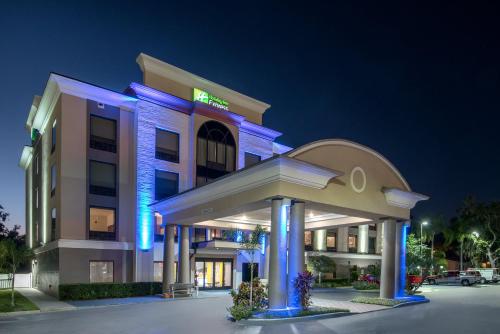 holiday inn express bartow by ihg