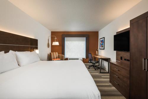 holiday inn express bartow by ihg