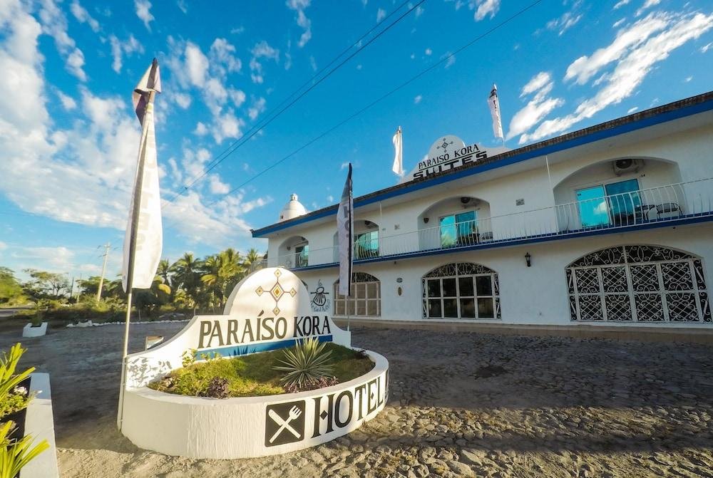 hotel paraiso kora