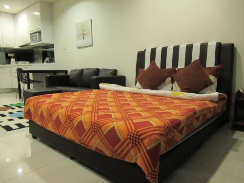 resort hostel in city